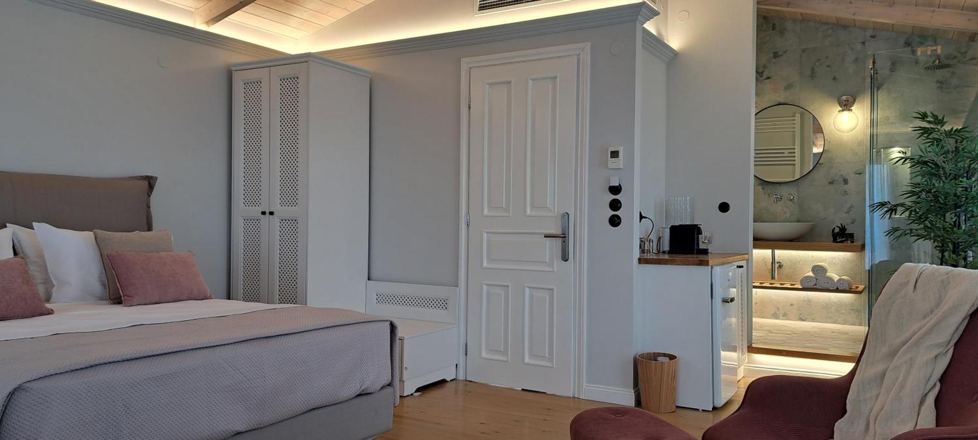 Verani Suites Lefkas Town Lefkada City Exterior foto